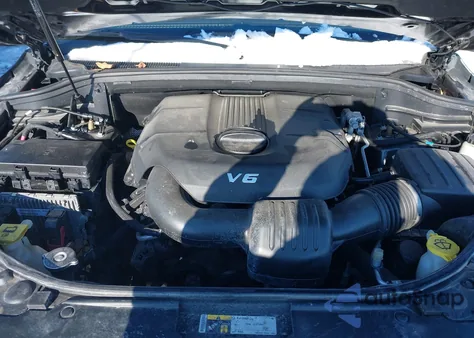 2015 Jeep Grand Cherokee Overland из США, поврежденный, VIN 1C4RJFCG3FC726748